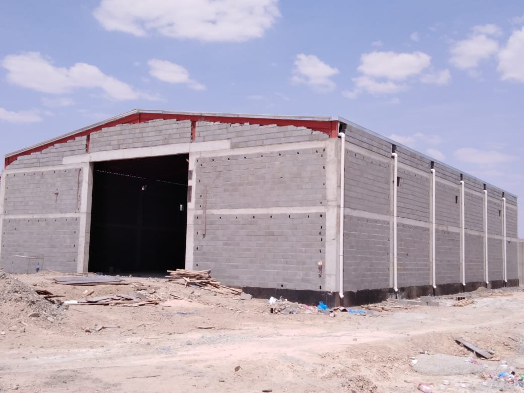 شركة تركيب هناجر  صنعاء 776988863  -  افضل حداد هناجر صنعاء  ورشة ابواب مقاول هناجر حديد اليمن السواتر الجدارية في صنعاء. وتتم أعمال تركيب للسواتر أسوار في أي مكان مثل السواتر حول المنازل في اليمن سواتر العمائر سواتر  الفلل سواتر  القصور في صنعاء، والسواتر حول المدارس والحدائق، والسواتر على جانبي  سواتر صنعاء شركة تركيب هناجر  ومستودعات  اليمن صنعاء
